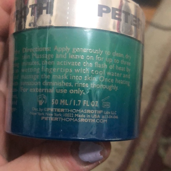 Peter Thomas Roth Hungarian thermal water skincare - Picture 4 of 4